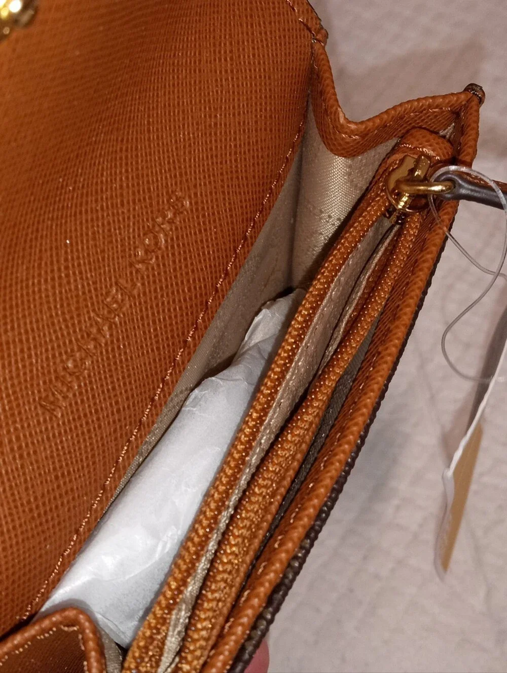 Michael Kors Jet Set Travel Luggage Coin Purse NWT Logo Pebble Signature Leather